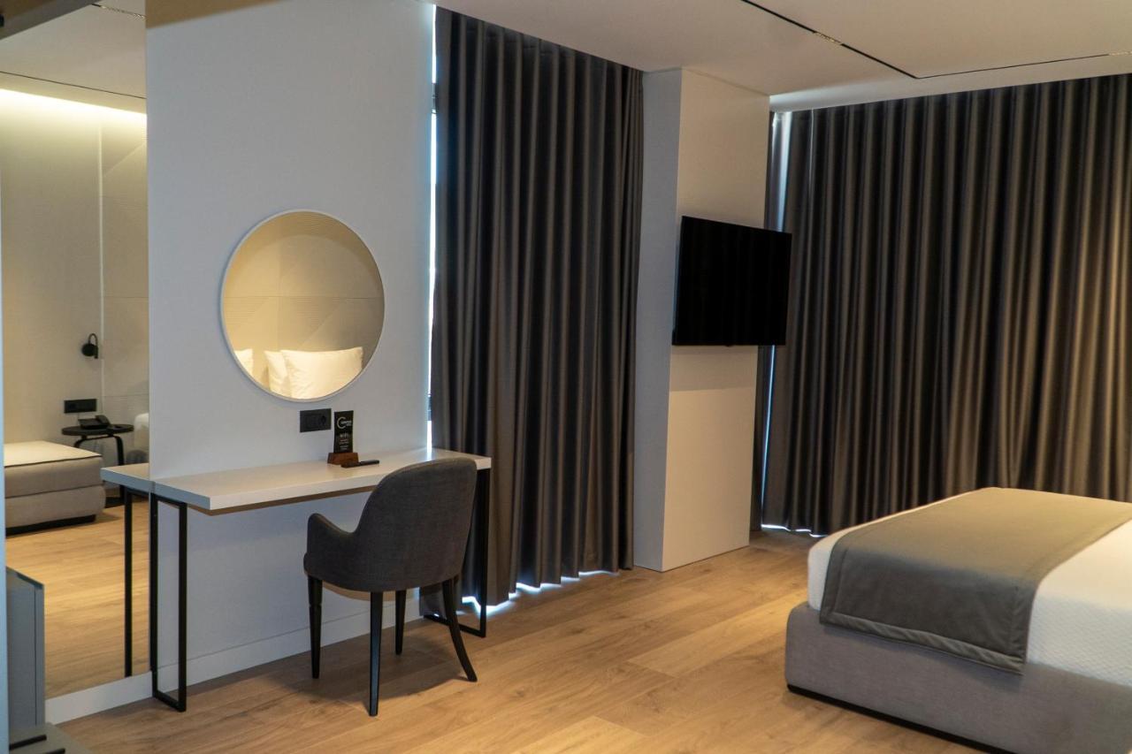 Center Hotel Sarande Luaran gambar