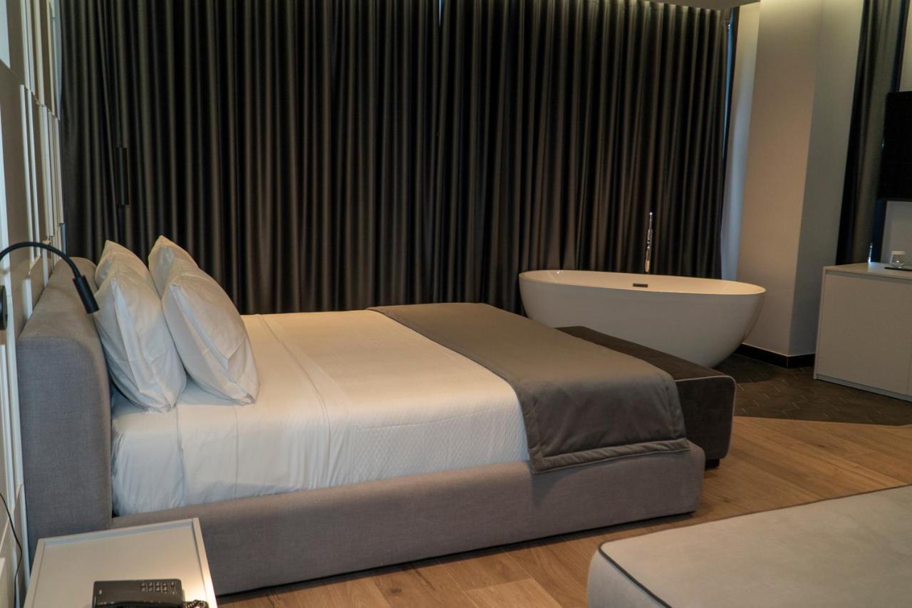 Center Hotel Sarande Luaran gambar