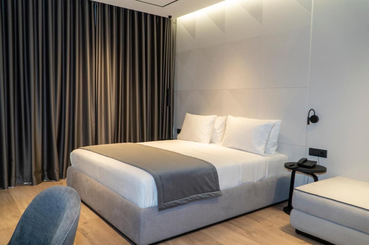 Center Hotel Sarande Luaran gambar