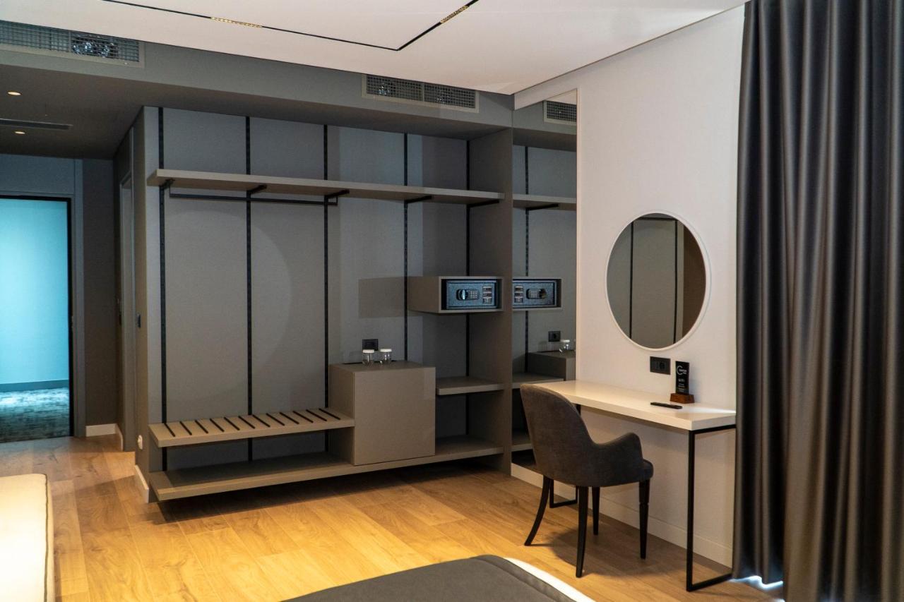 Center Hotel Sarande Luaran gambar
