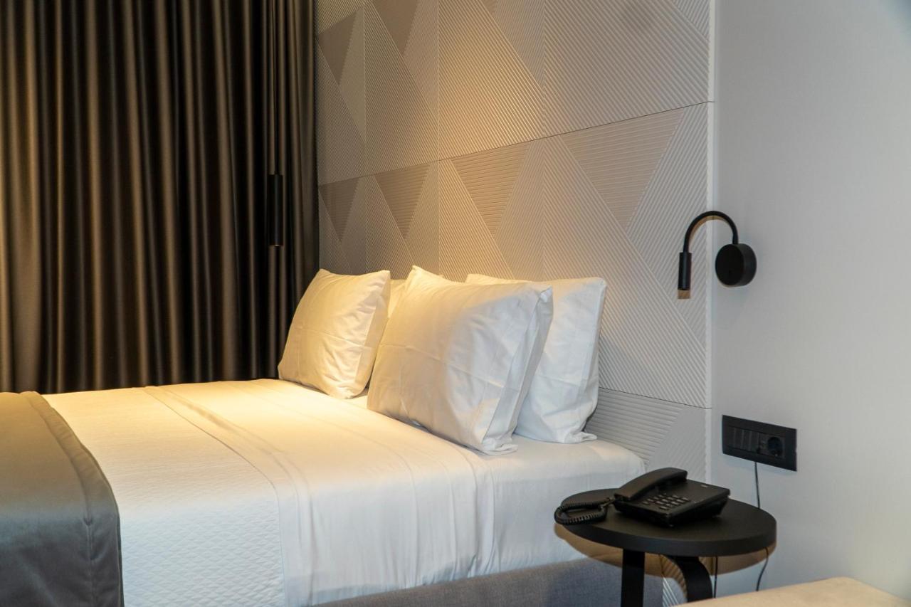 Center Hotel Sarande Luaran gambar