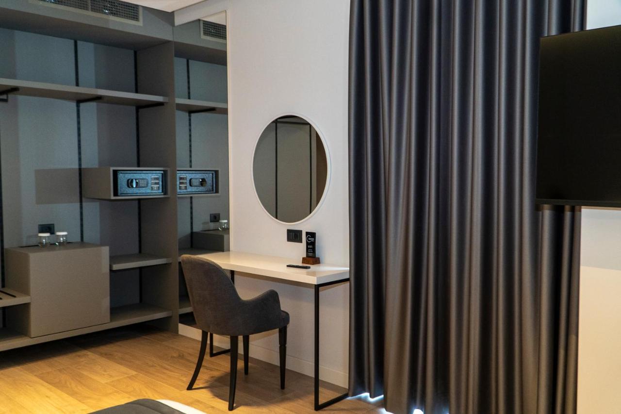 Center Hotel Sarande Luaran gambar